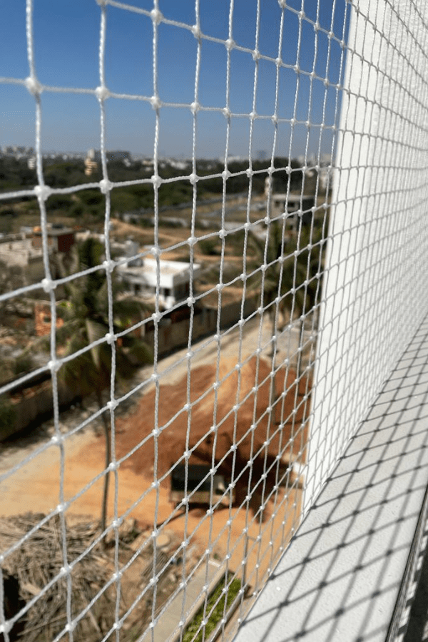 Balcony safety nets